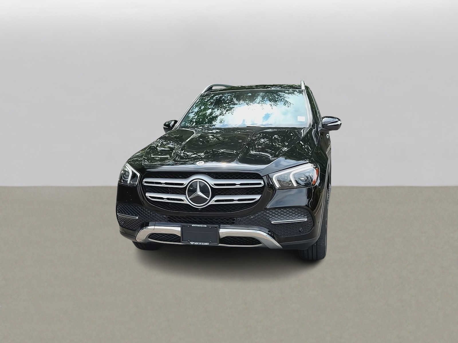 Used 2023 Mercedes-Benz GLE 350 4MATIC image 3