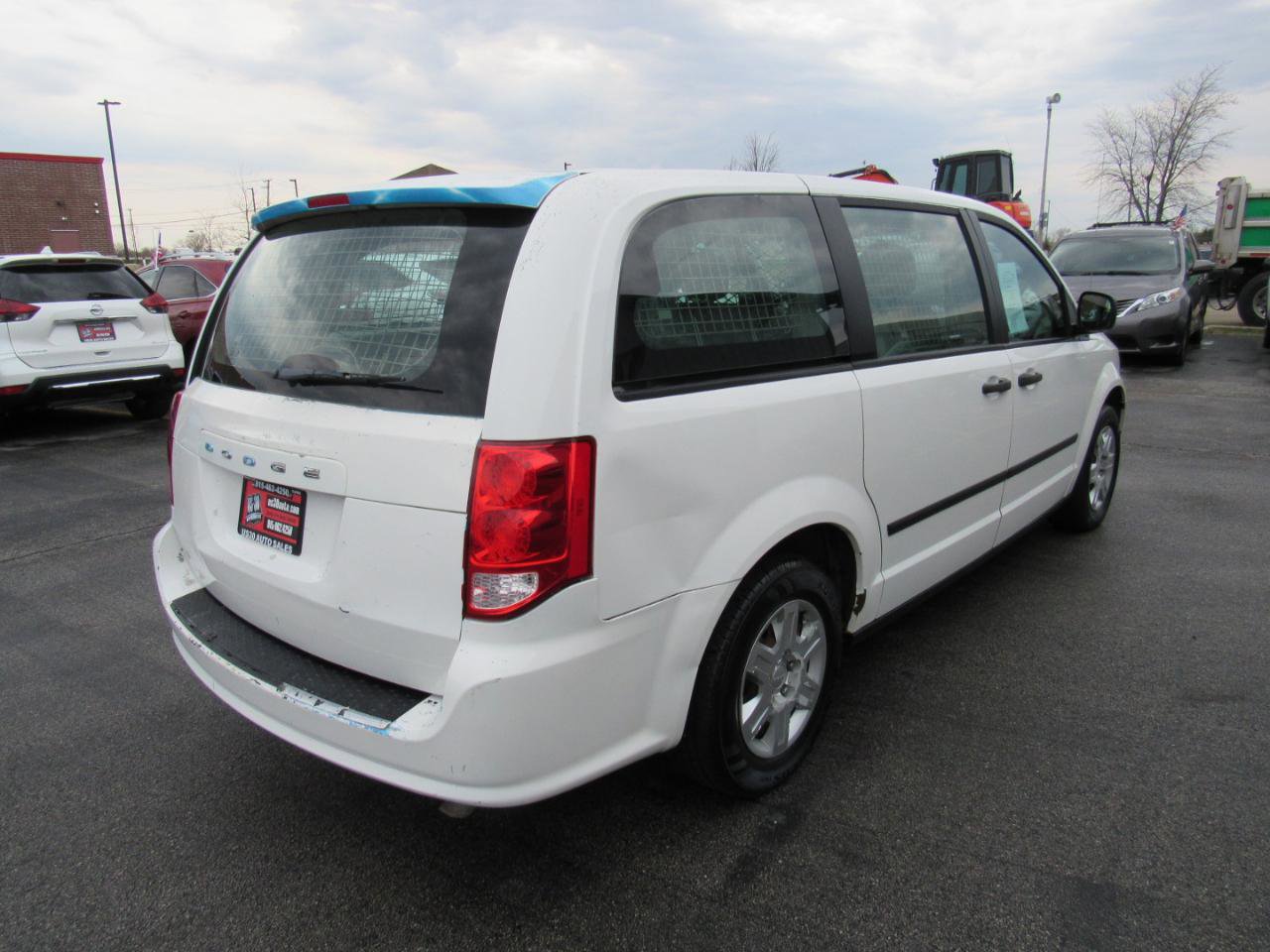 Used 2011 Dodge Grand Caravan image 6