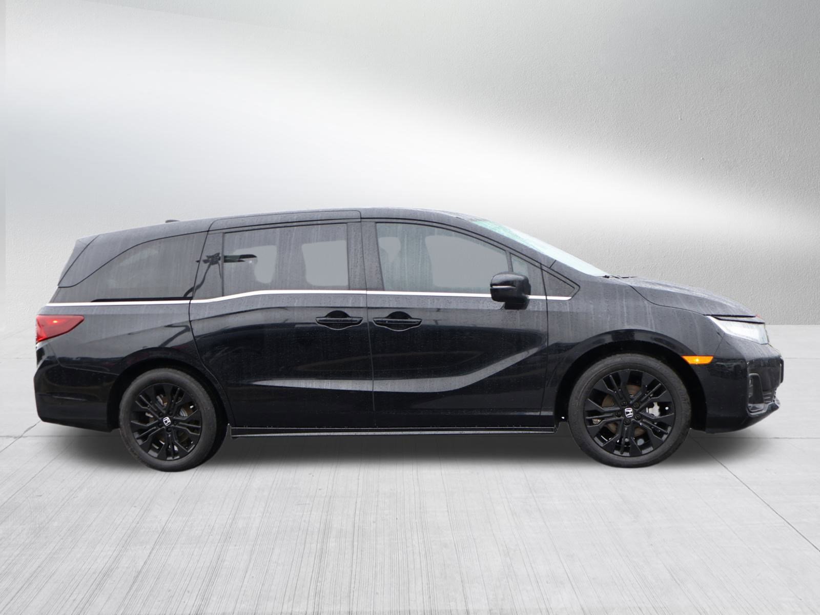 Used 2025 Honda Odyssey Sport-L image 8