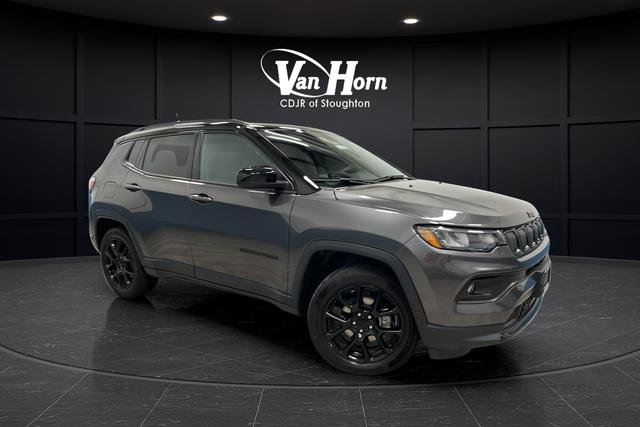 Used 2022 Jeep Compass Altitude w/ Sun and Sound Group