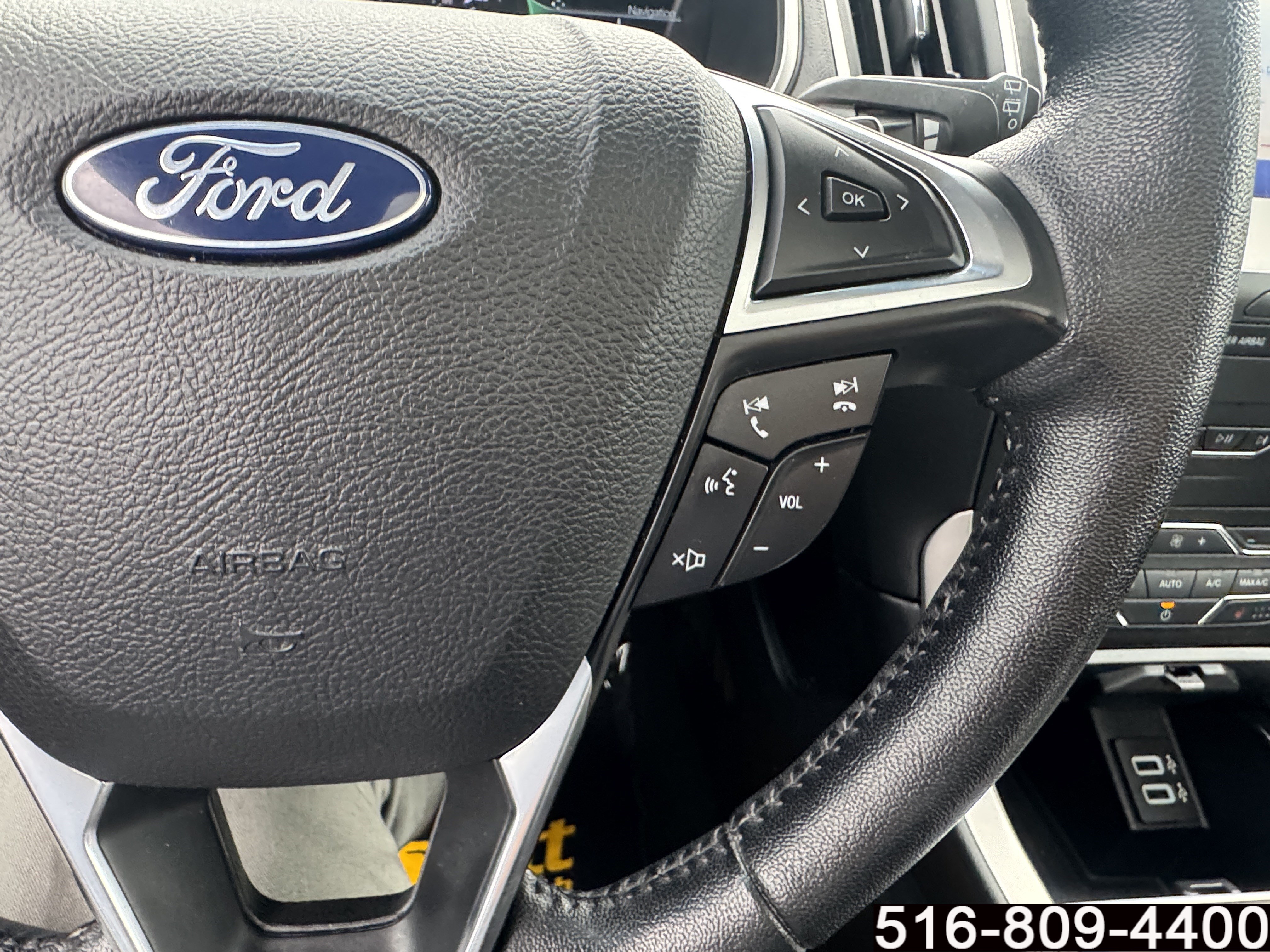 Used 2019 Ford Edge SEL w/ Equipment Group 201A AWD/4WD image 23
