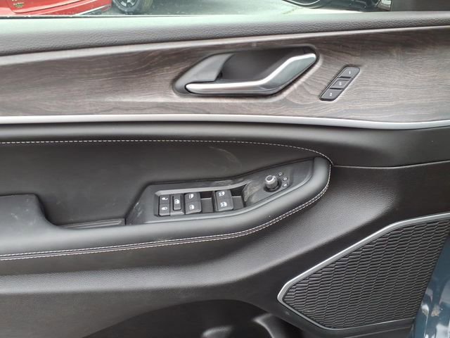 New 2026 Jeep Grand Cherokee L Limited image 4