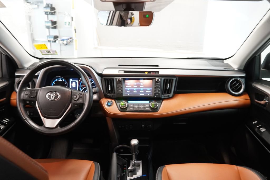 Used 2018 Toyota RAV4 Limited w/ All Weather Liner Package AWD/4WD image 20