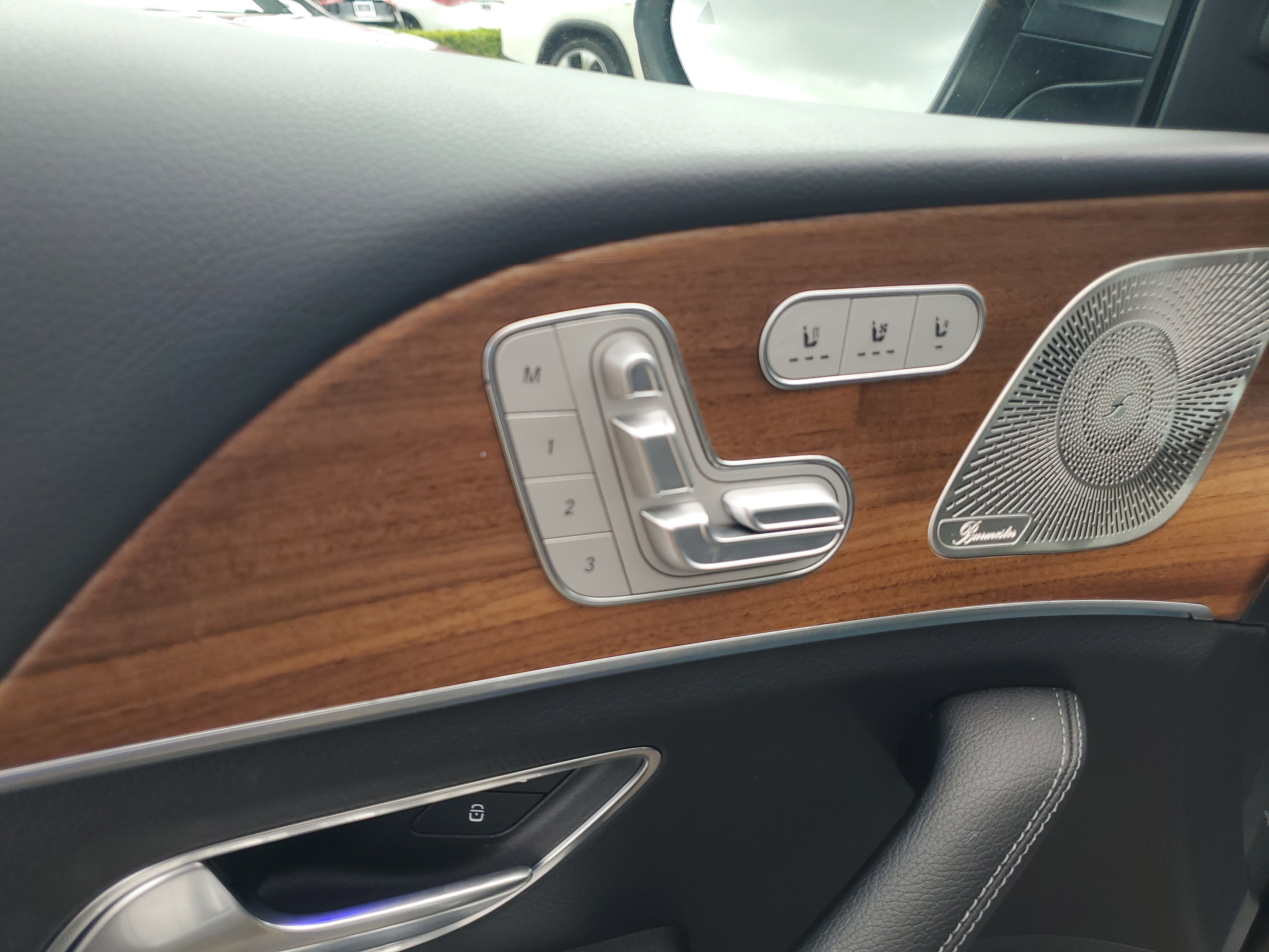 Certified 2025 Mercedes-Benz GLS 450 4MATIC image 20