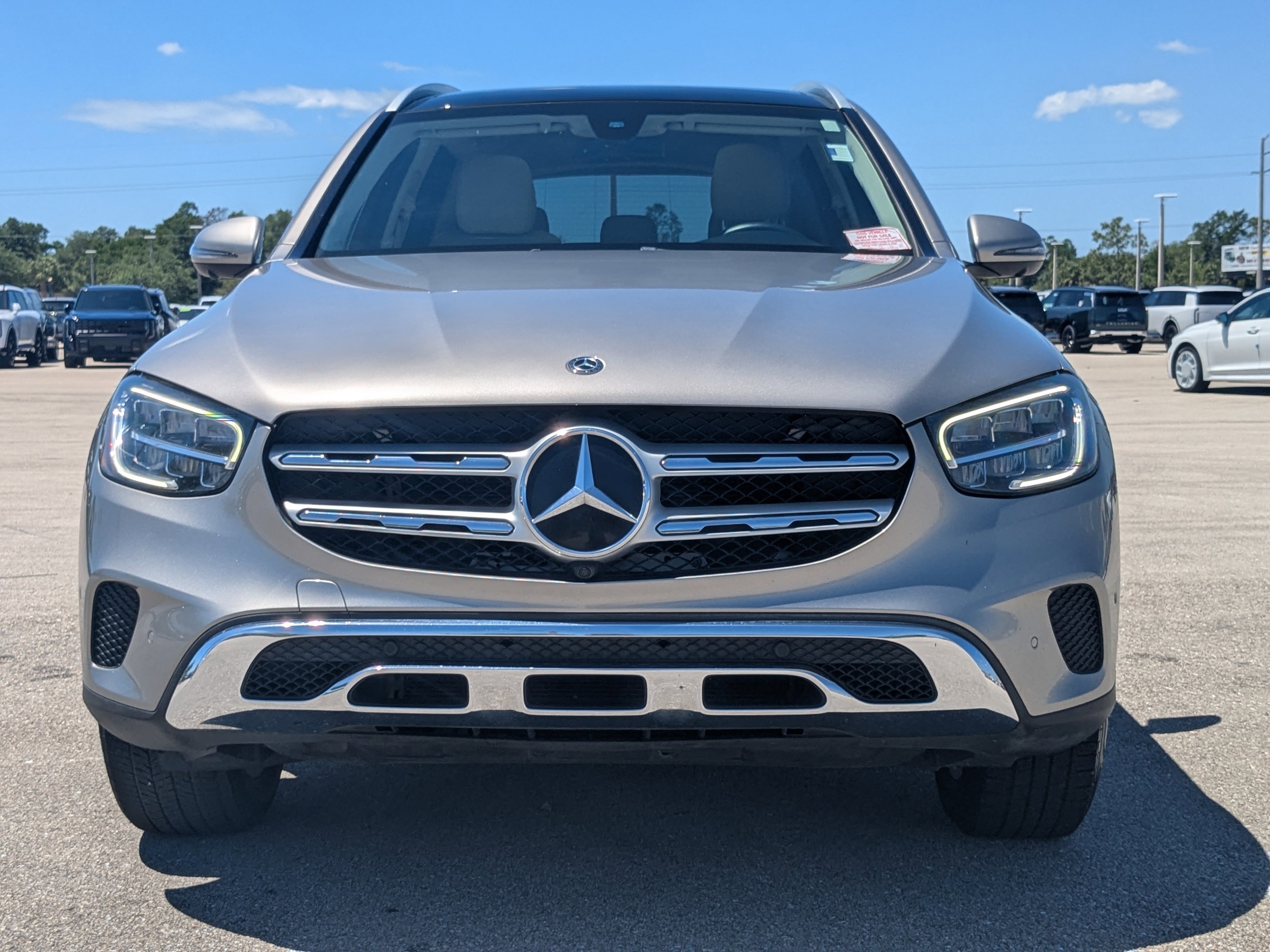 Used 2021 Mercedes-Benz GLC 300 w/ Premium Package image 3