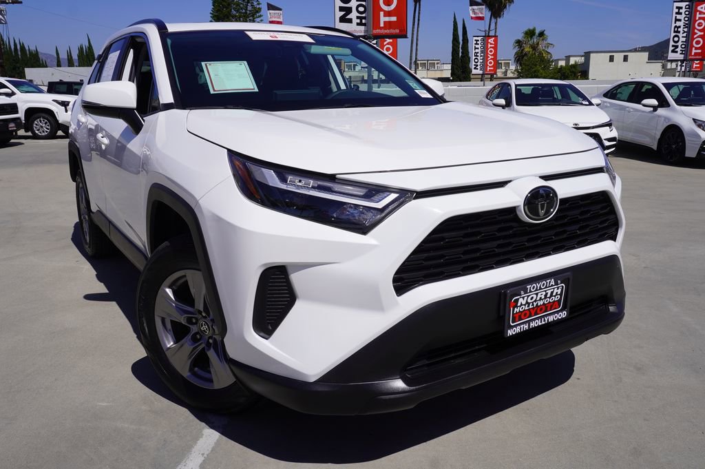 Certified 2025 Toyota RAV4 XLE w/ Convenience Package AWD/4WD image 2