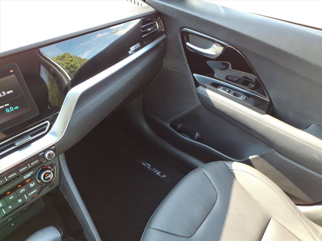 Used 2020 Kia Niro EX Premium FWD image 34