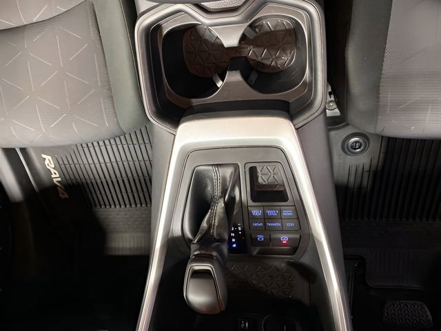 Used 2019 Toyota RAV4 XLE w/ Convenience Package AWD/4WD image 18