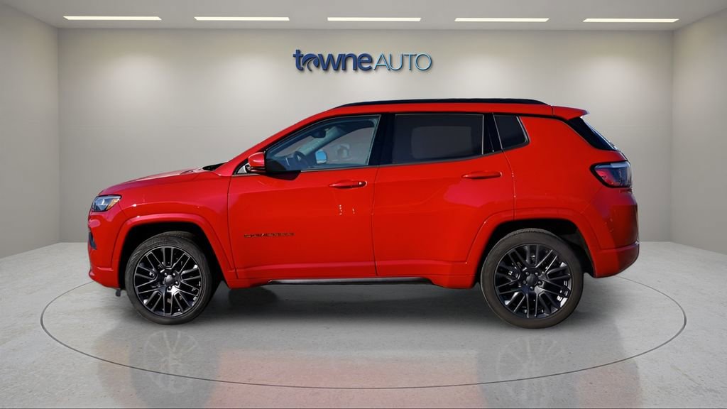 Used 2022 Jeep Compass Limited image 2