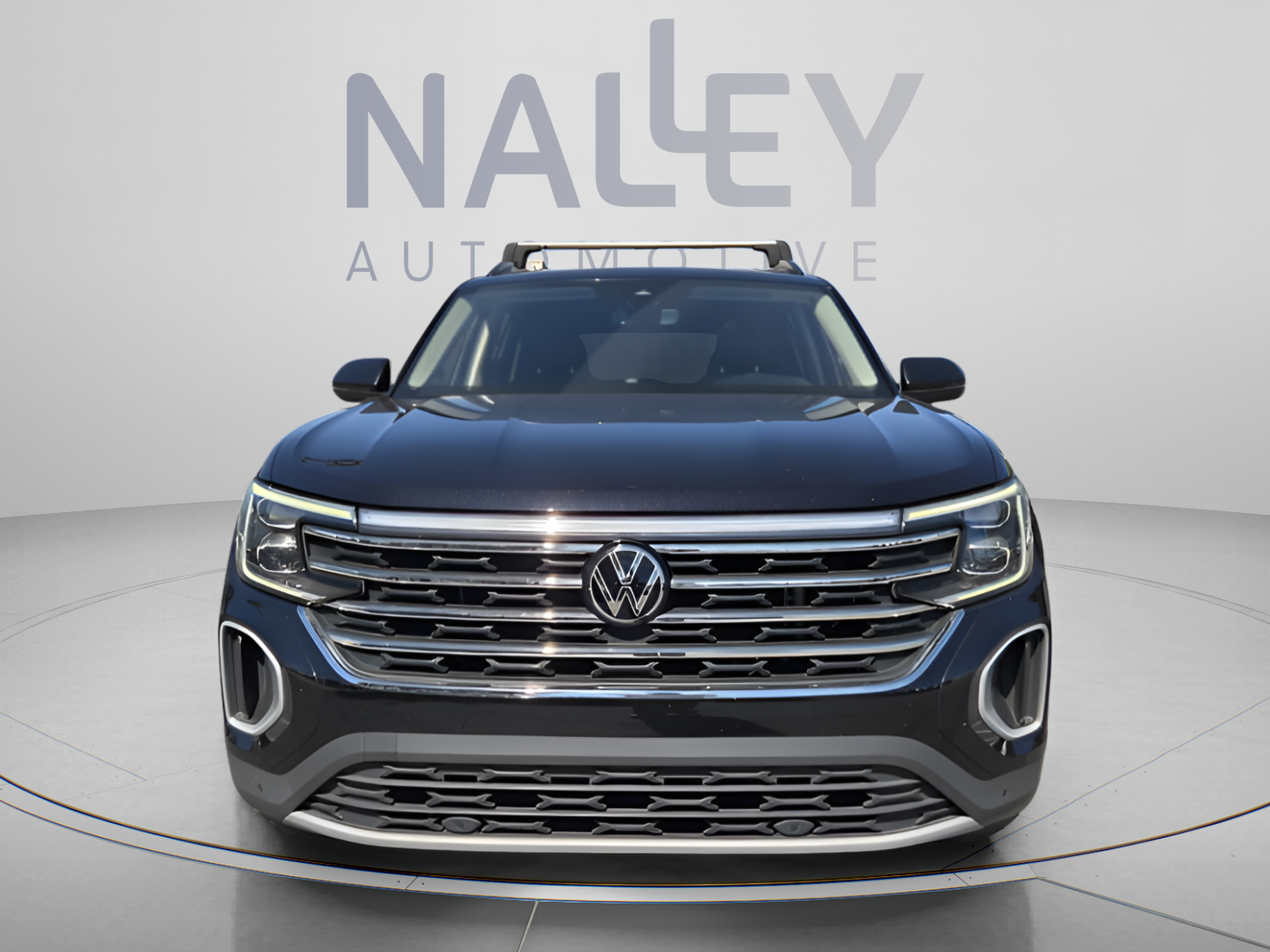 Used 2024 Volkswagen Atlas SE FWD image 8