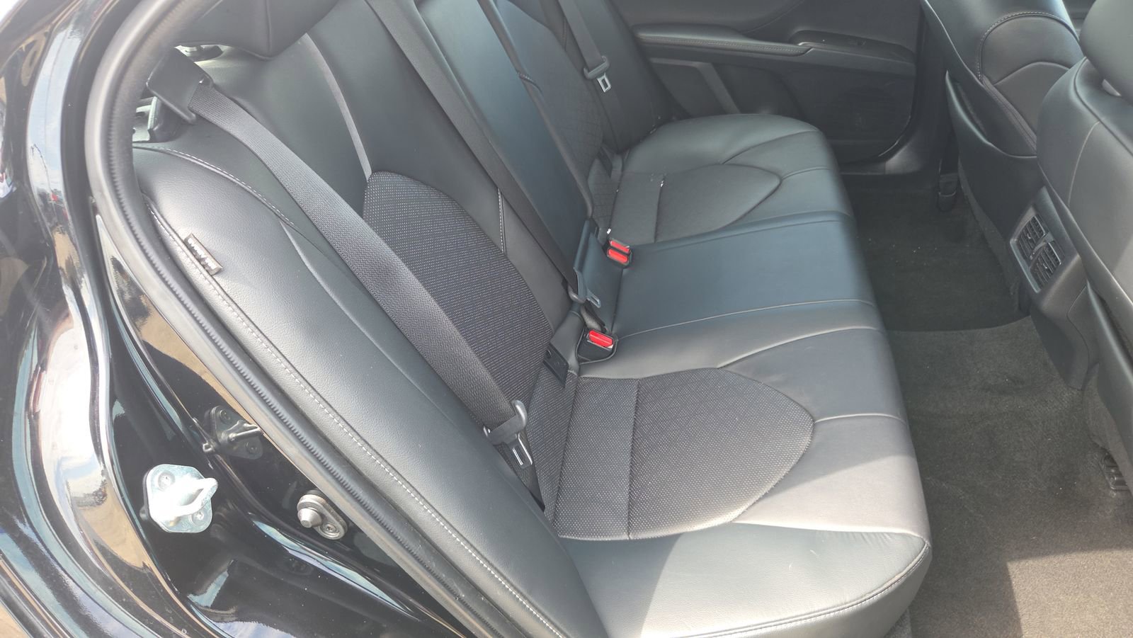 Used 2023 Toyota Camry XSE FWD image 26