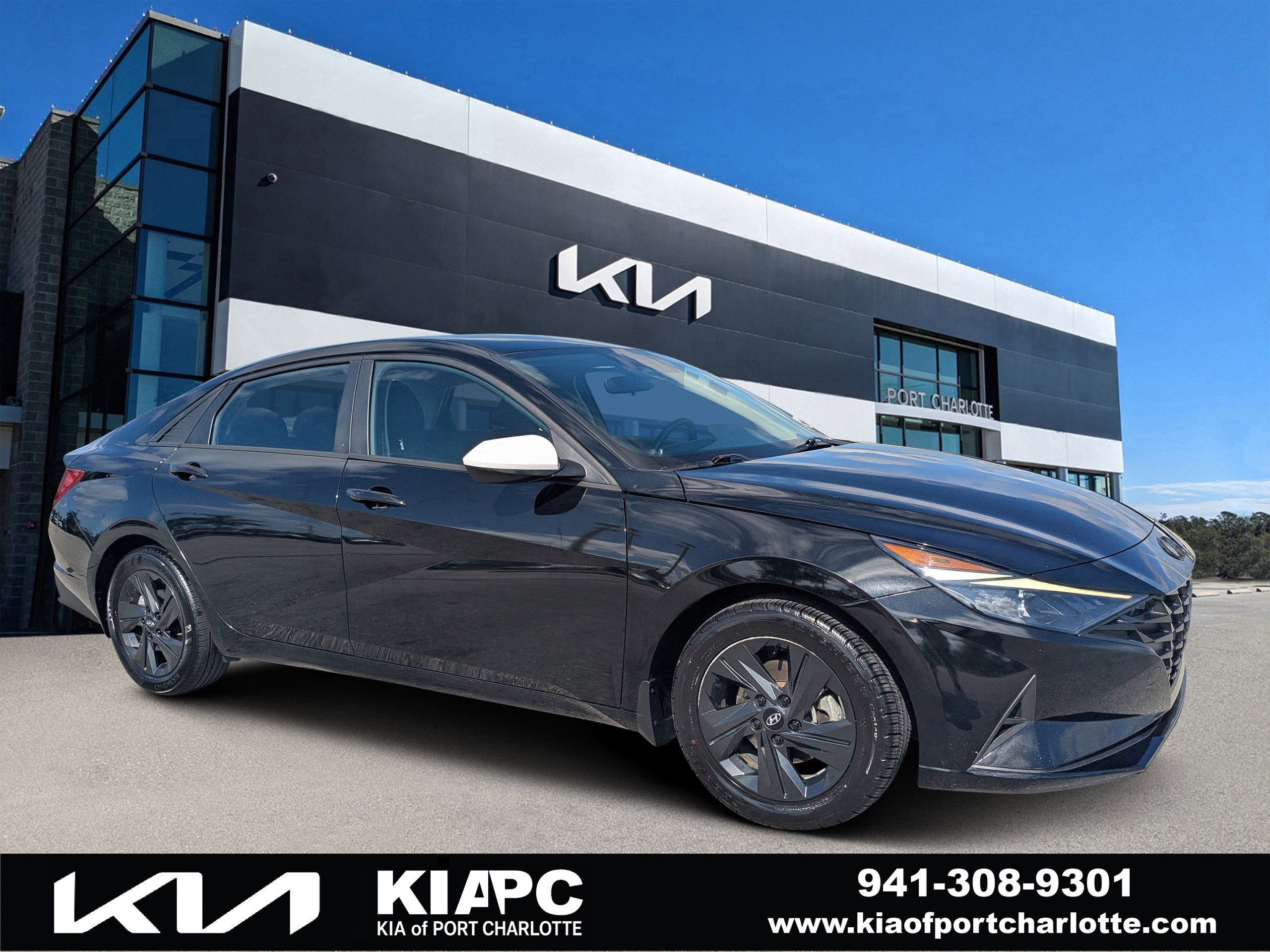 Used 2022 Hyundai Elantra SEL FWD image 1