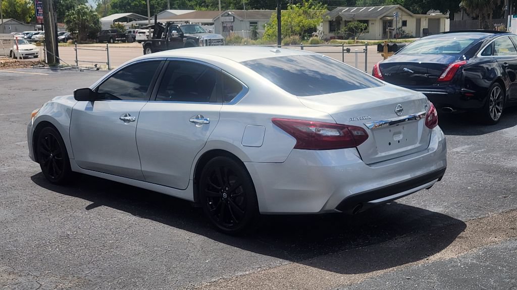 Used 2018 Nissan Altima 2.5 SV FWD image 4