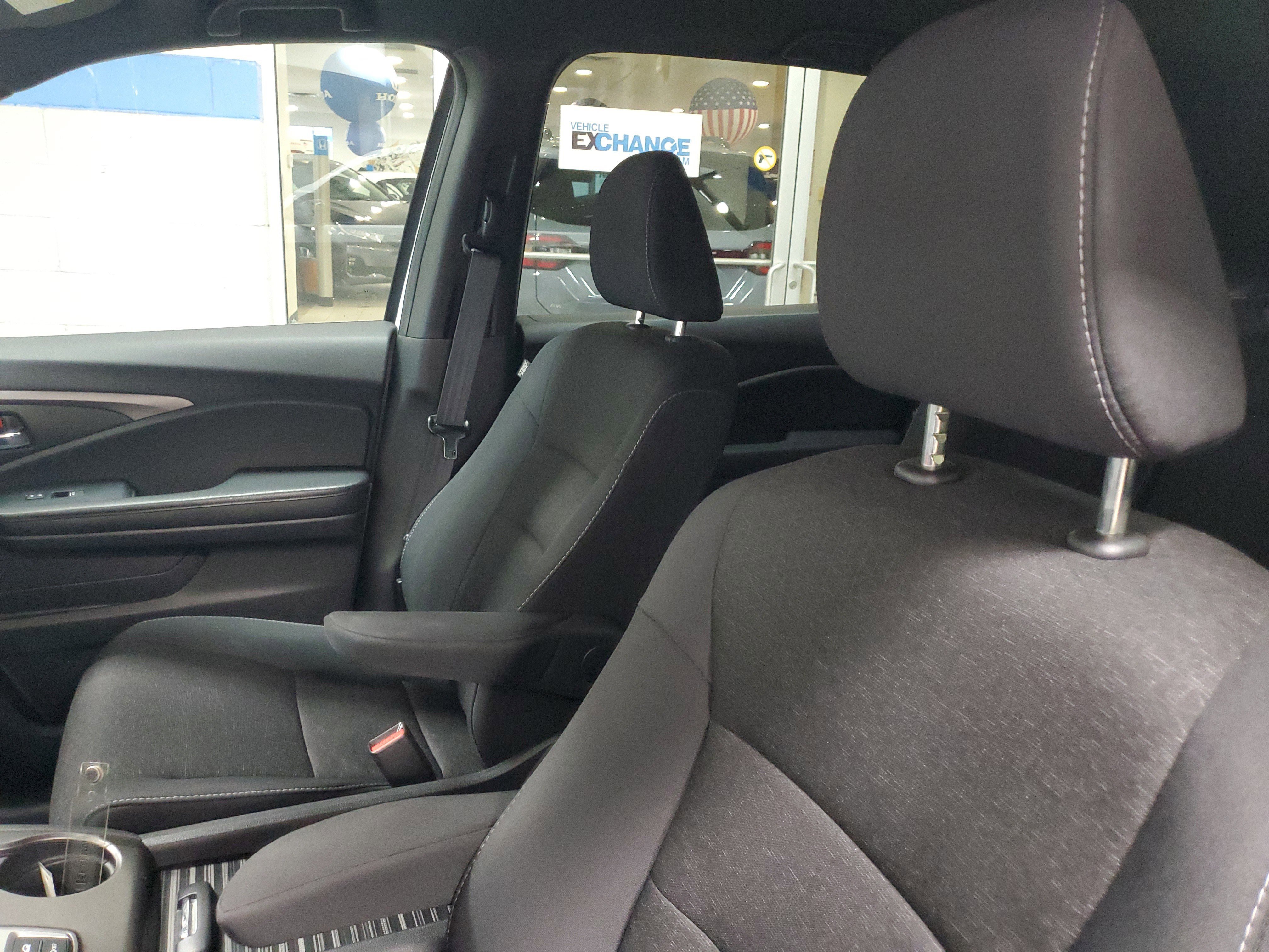 Used 2021 Honda Passport Sport image 17