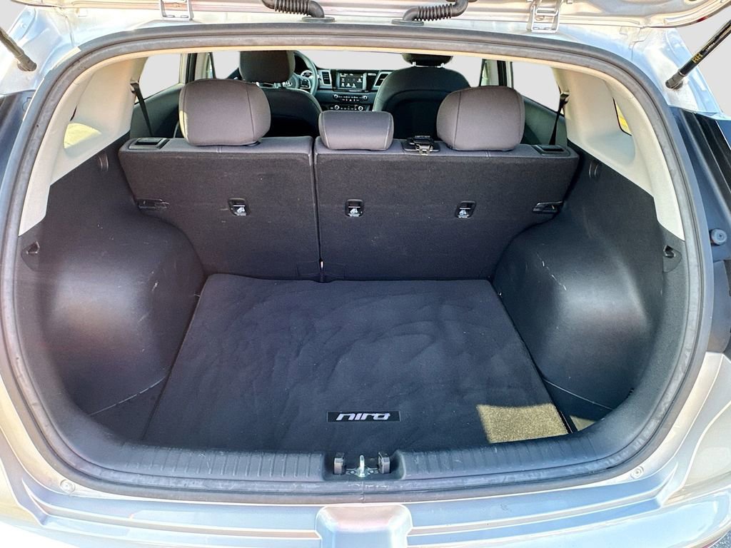 Used 2019 Kia Niro FE FWD image 29