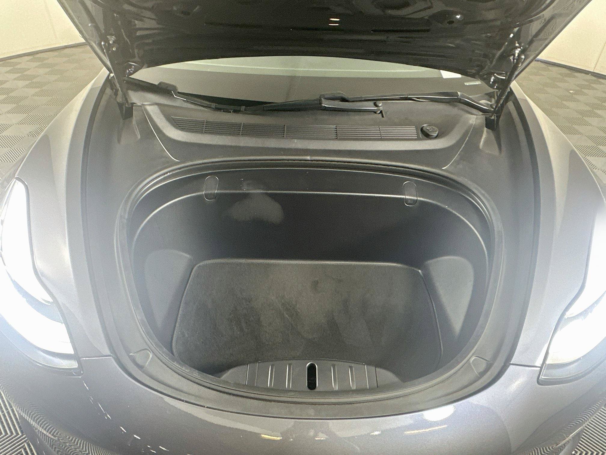 Used 2018 Tesla Model 3 Long Range AWD/4WD image 30