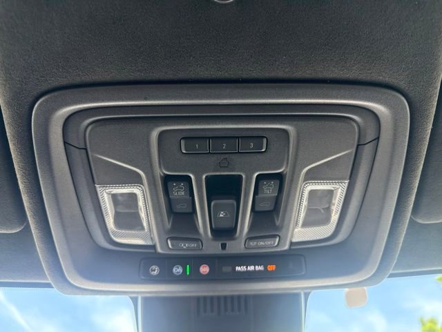 Used 2023 GMC Sierra 1500 AT4X AWD/4WD image 35