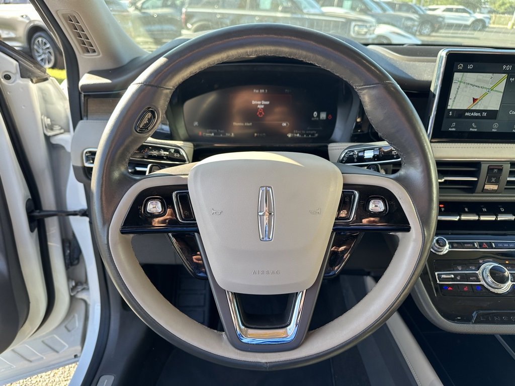 Used 2022 Lincoln Corsair Reserve w/ Elements Package image 12