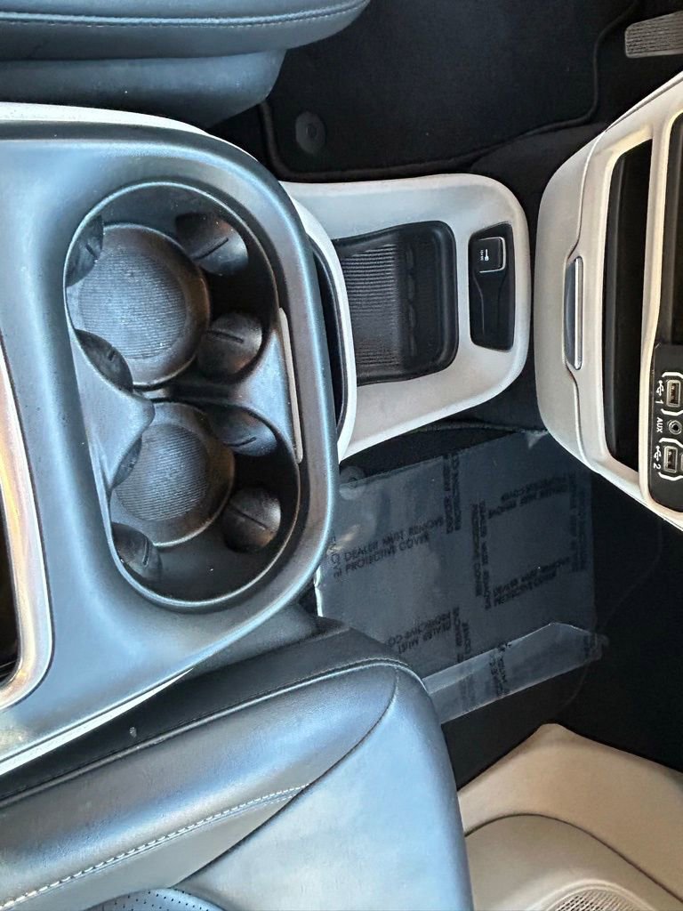 Certified 2023 Chrysler Pacifica Touring-L FWD image 21