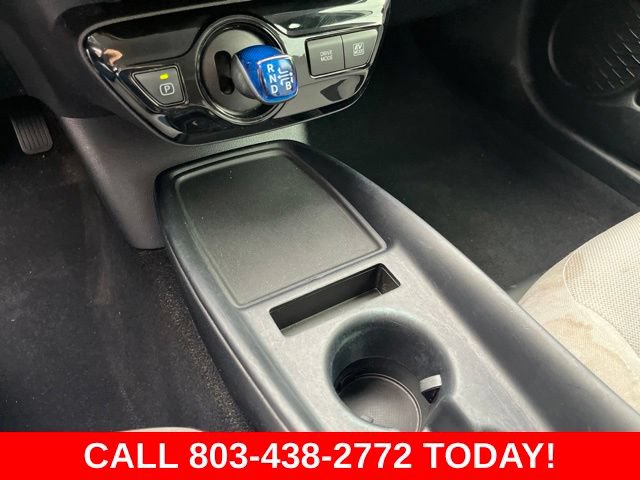Used 2021 Toyota Prius L Eco FWD image 23