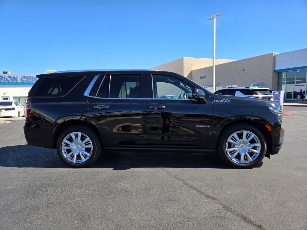 Used 2024 Chevrolet Tahoe High Country AWD/4WD image 7