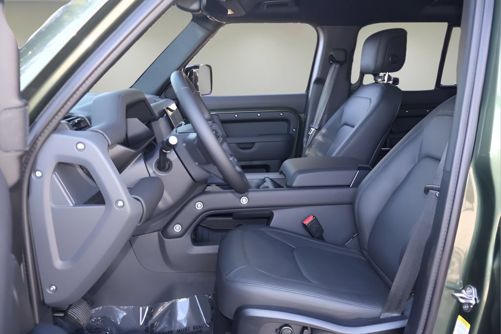 New 2026 Land Rover Defender 110 X-Dynamic SE AWD/4WD image 11