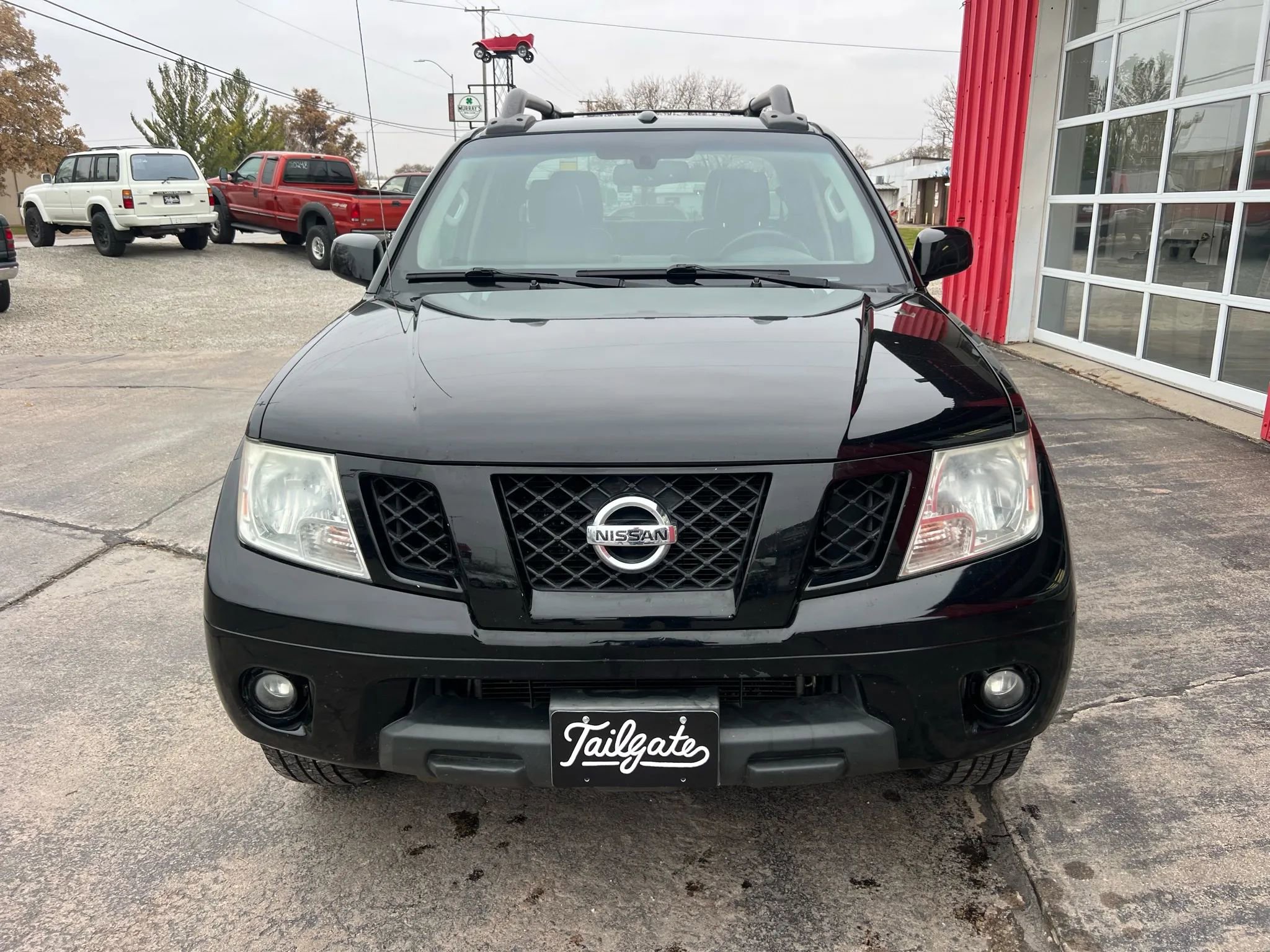 Used 2012 Nissan Frontier PRO-4X w/ Pro-4x Luxury Pkg image 3