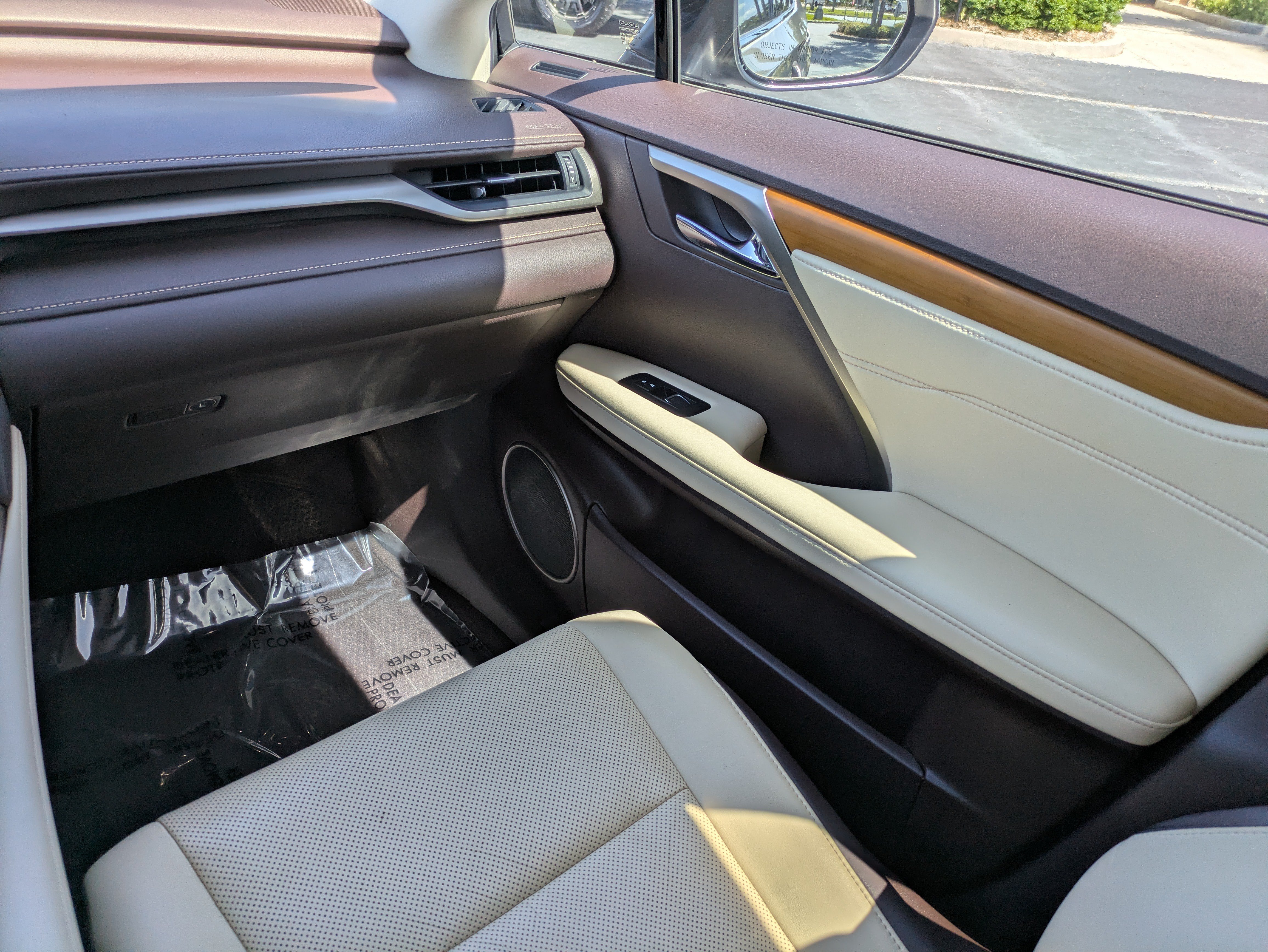 Used 2018 Lexus RX 350 FWD w/ Premium Package image 16