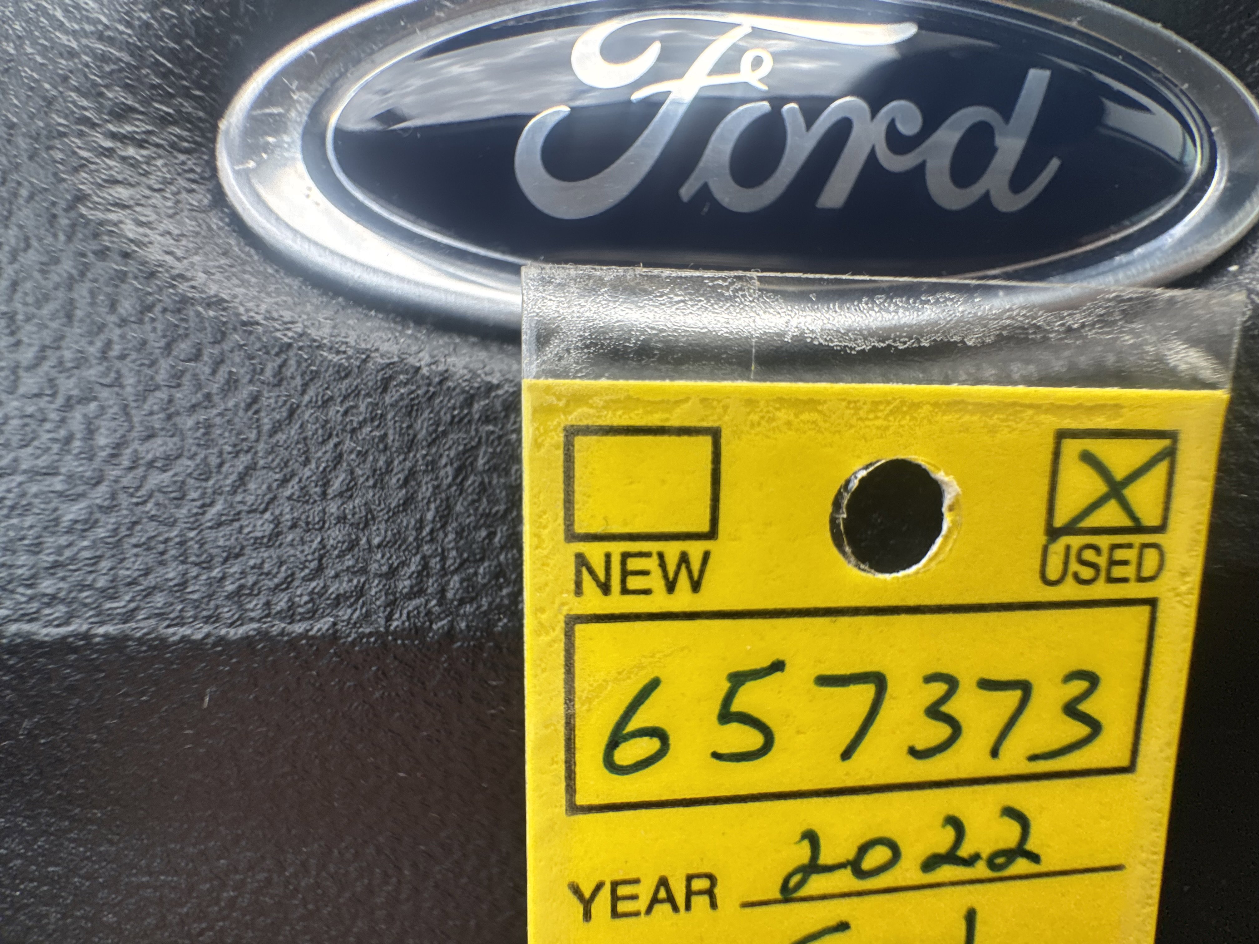 Used 2022 Ford Escape SE w/ SE Sport Appearance Package FWD image 17