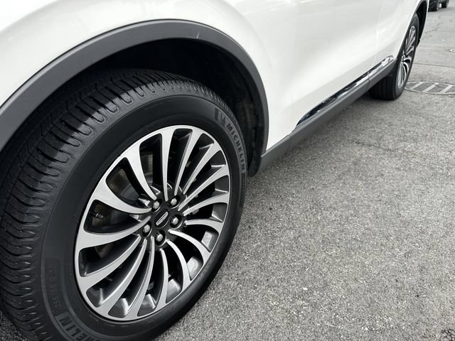 Certified 2023 Lincoln Aviator AWD w/ Premium Package image 12