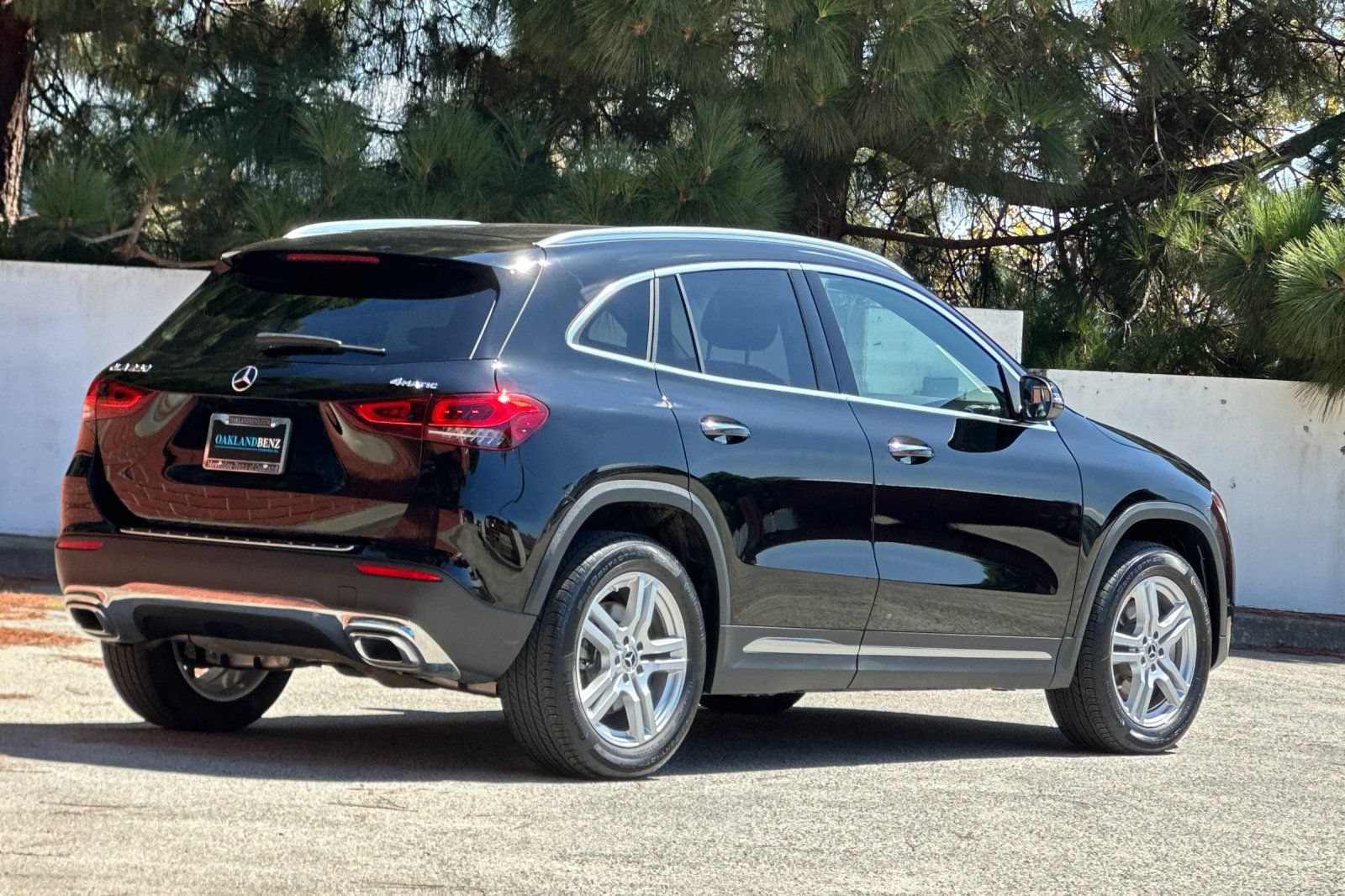 Used 2023 Mercedes-Benz GLA 250 4MATIC image 4