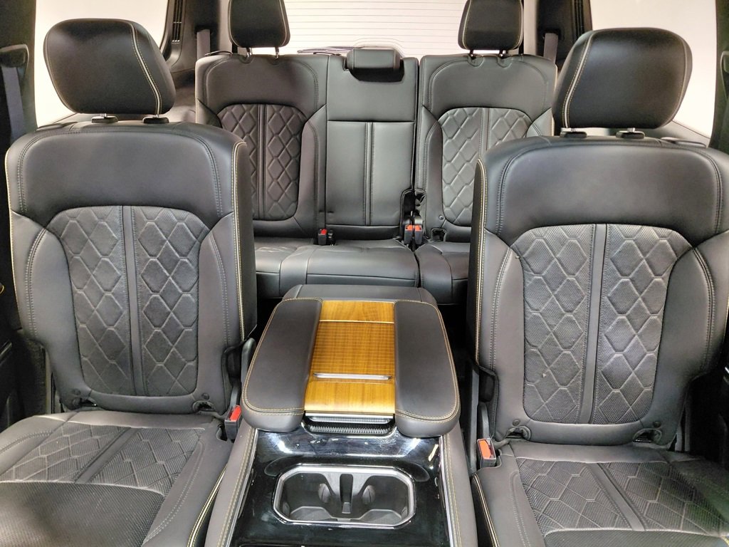 Used 2022 Jeep Grand Wagoneer Series III image 5