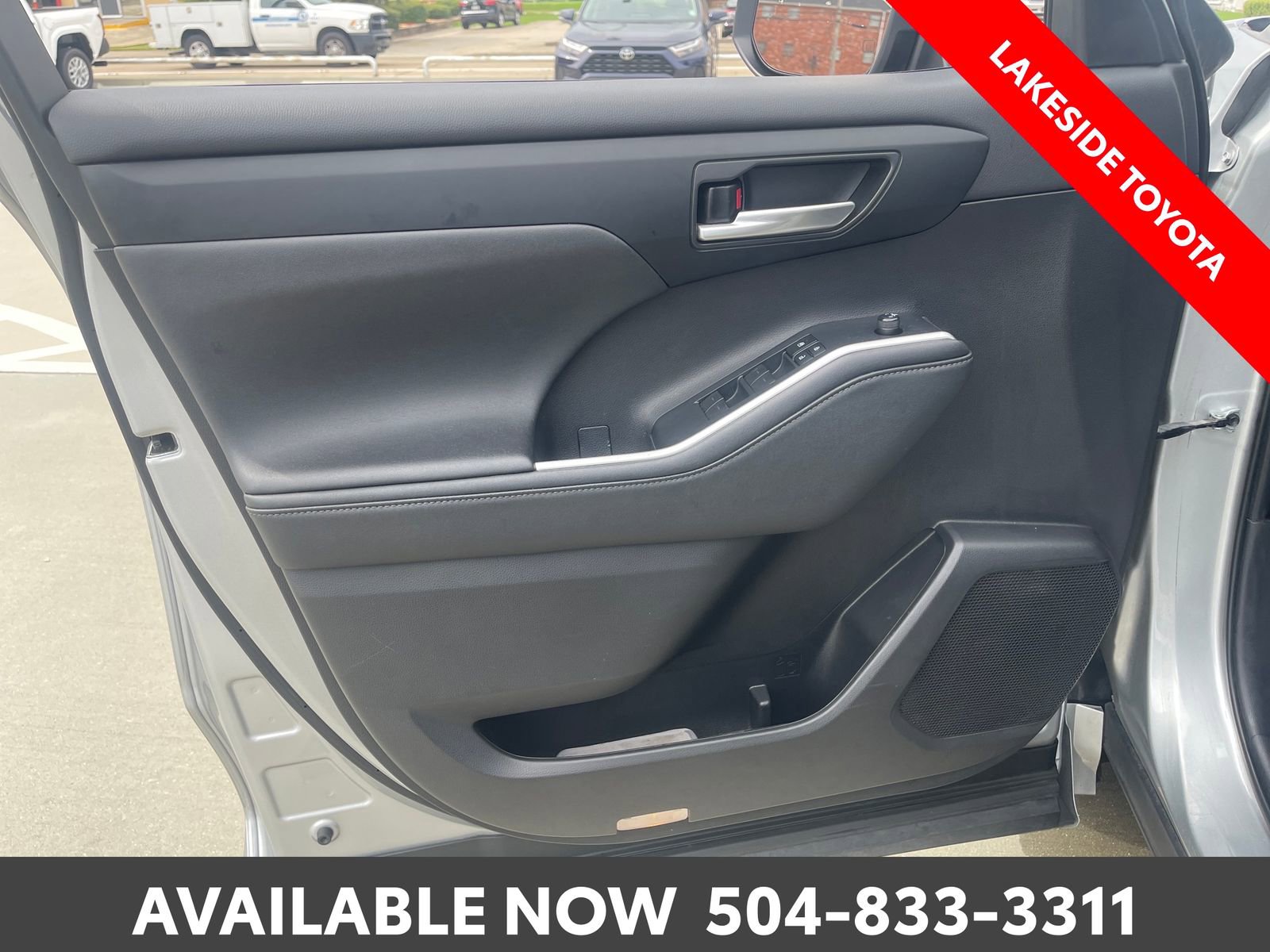 Certified 2024 Toyota Highlander XLE FWD image 26
