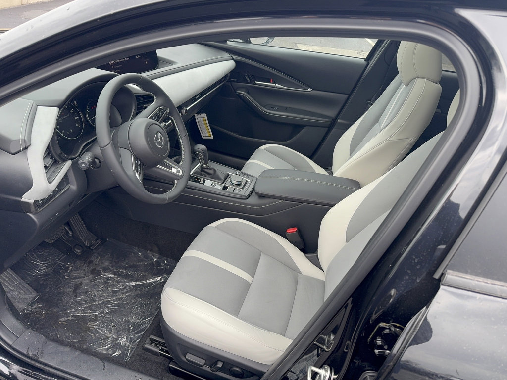 New 2026 MAZDA CX-30 Aire Edition AWD/4WD image 9