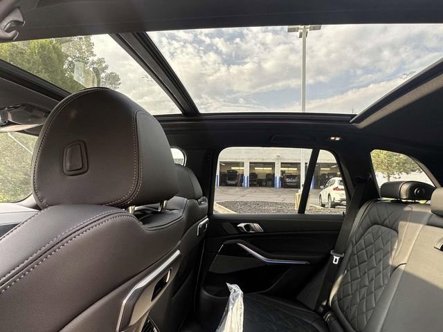 New 2026 BMW X5 xDrive50e w/ M Sport Package image 11