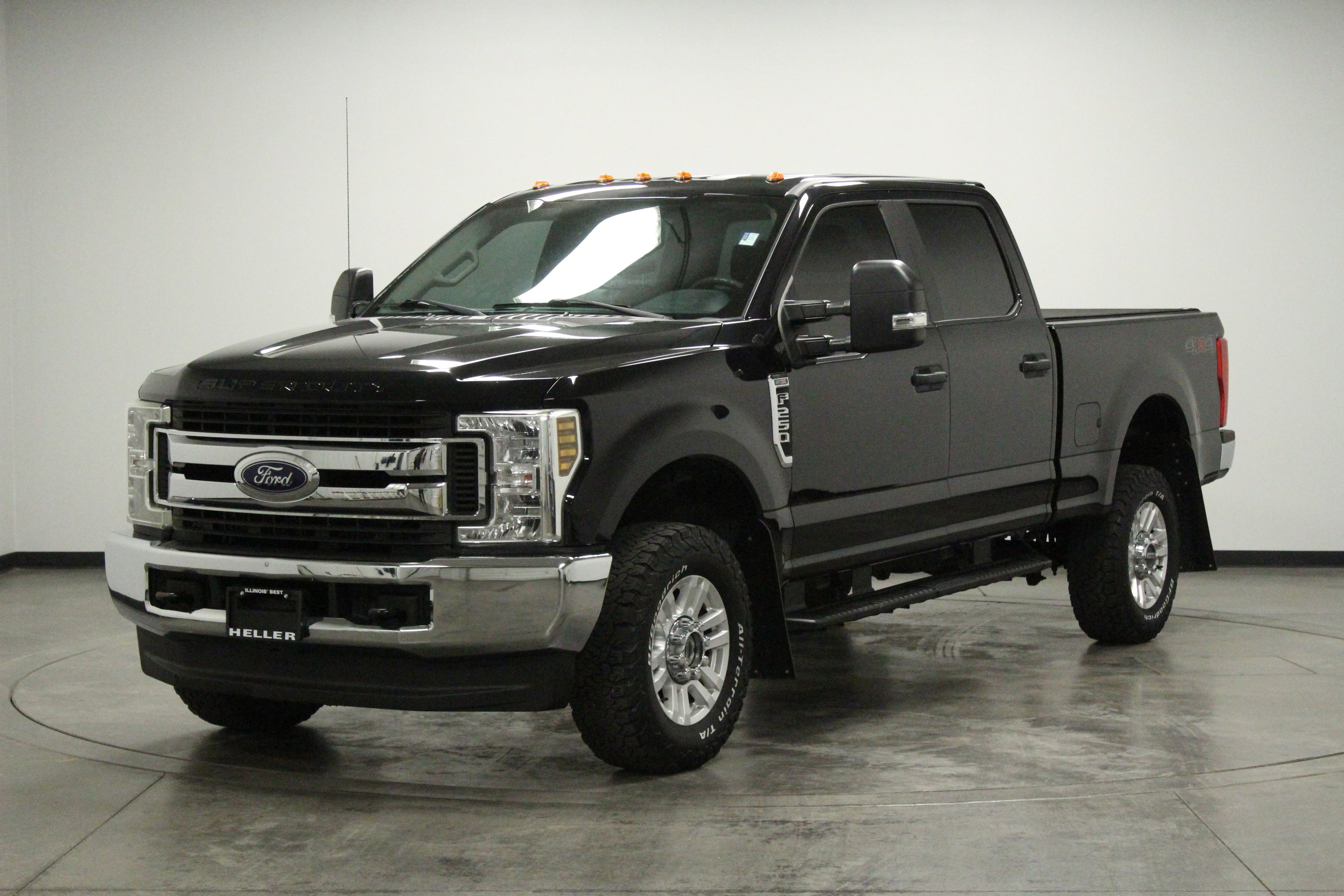 Used 2019 Ford F250 XL w/ STX Appearance Package AWD/4WD image 4
