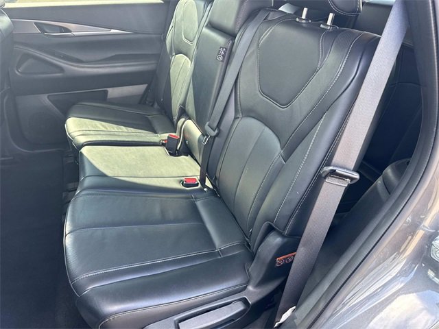 Used 2024 INFINITI QX60 Luxe image 16