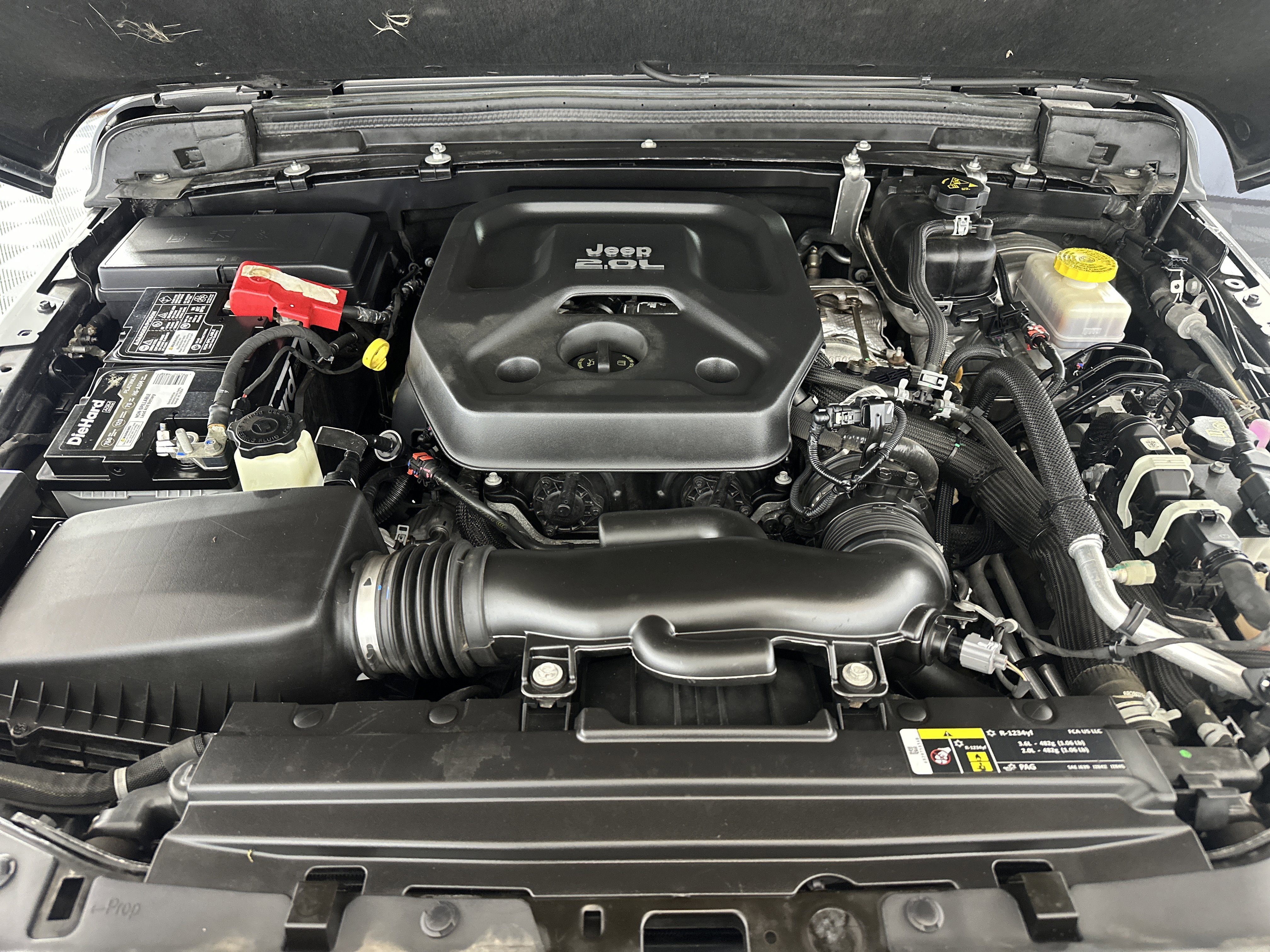 Used 2020 Jeep Wrangler Unlimited Sahara image 11