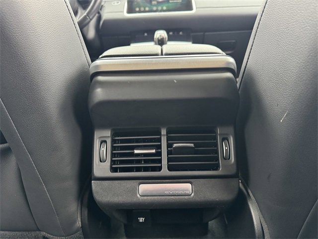 Used 2020 Land Rover Range Rover Evoque SE image 13