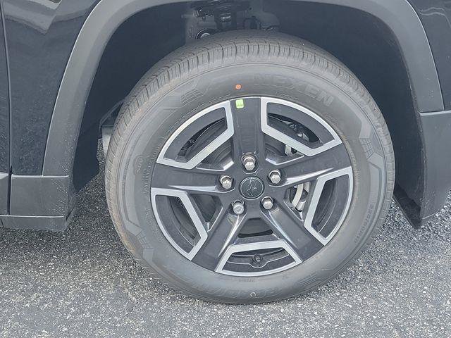 New 2026 Jeep Cherokee Laredo AWD/4WD image 5