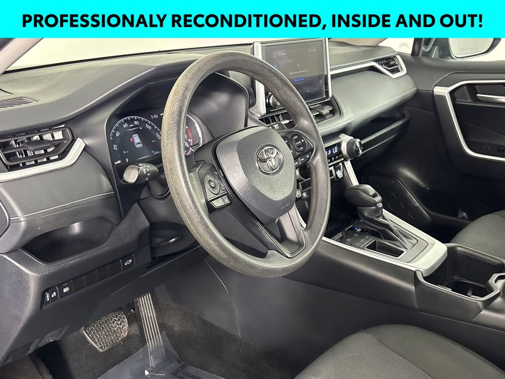 Certified 2024 Toyota RAV4 XLE w/ Convenience Package FWD image 7