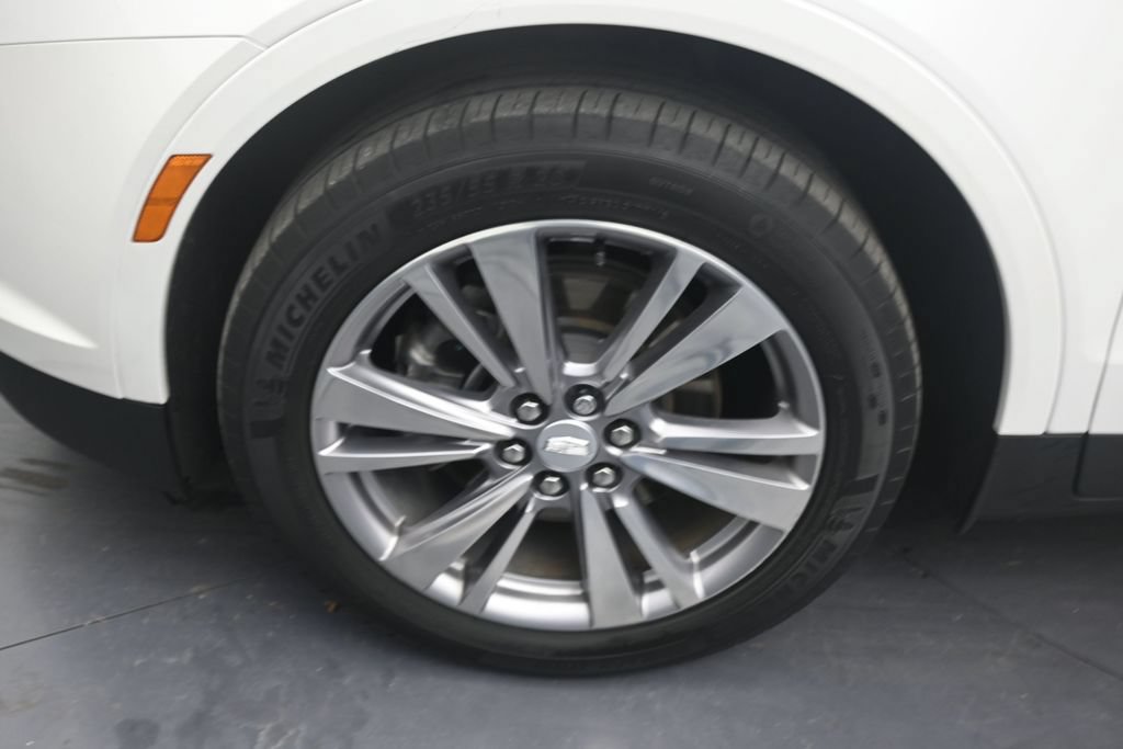 Used 2024 Cadillac XT5 Premium Luxury AWD/4WD image 9