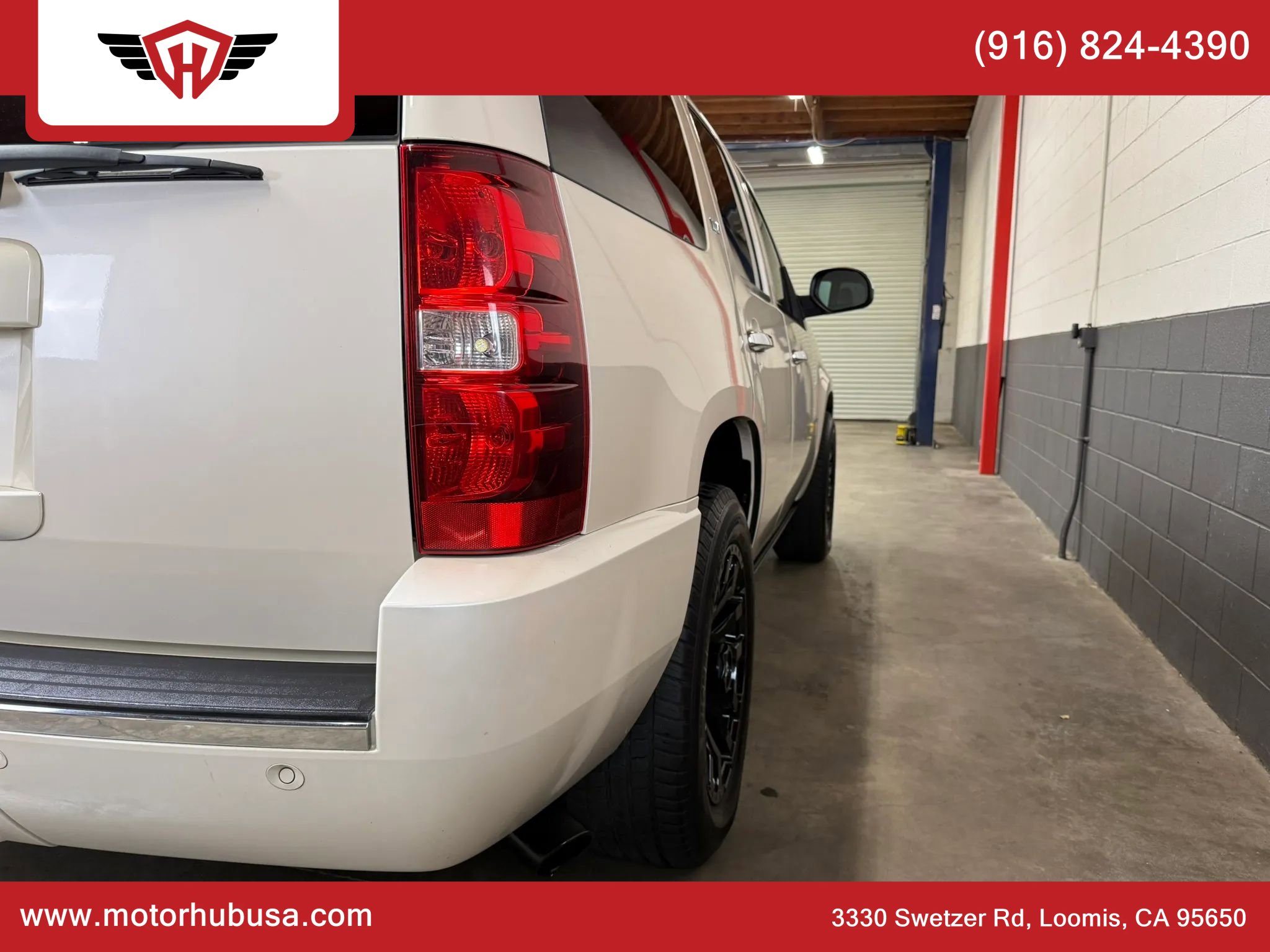 Used 2013 Chevrolet Tahoe LTZ AWD/4WD image 16