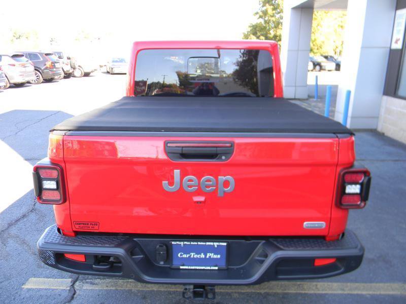 Used 2020 Jeep Gladiator Overland w/ Dual Top Group AWD/4WD image 7