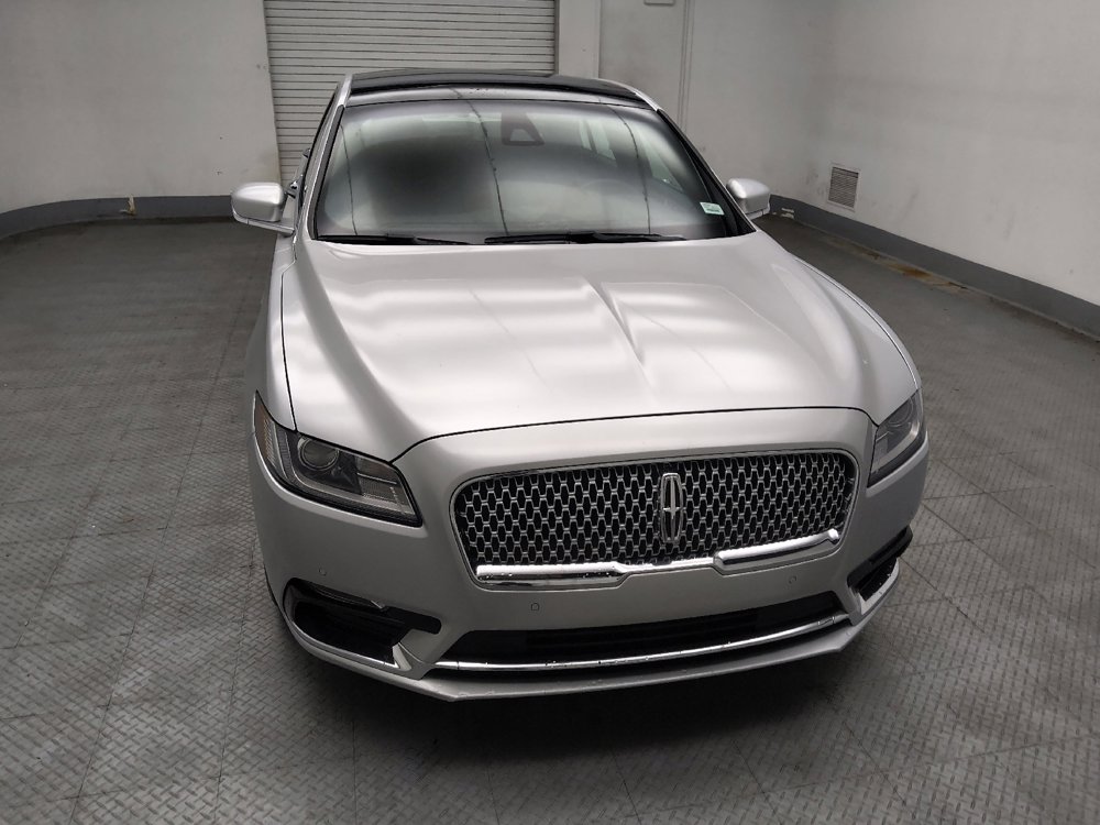 Used 2017 Lincoln Continental Select w/ Climate Package AWD/4WD image 14