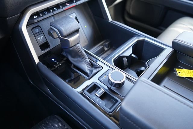 Used 2024 Toyota Tundra Limited image 59