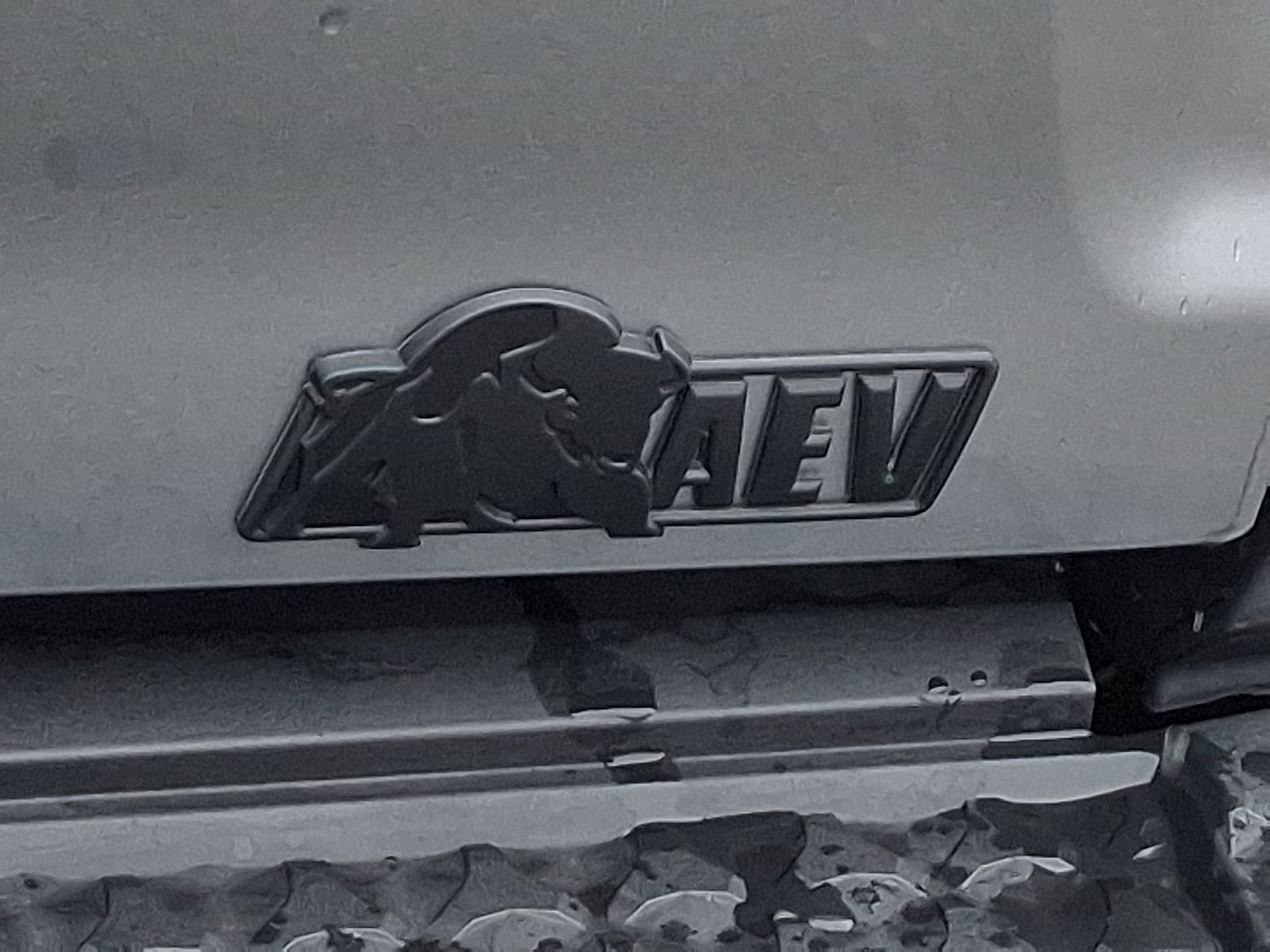 Used 2024 Chevrolet Colorado ZR2 w/ ZR2 Bison Edition image 31