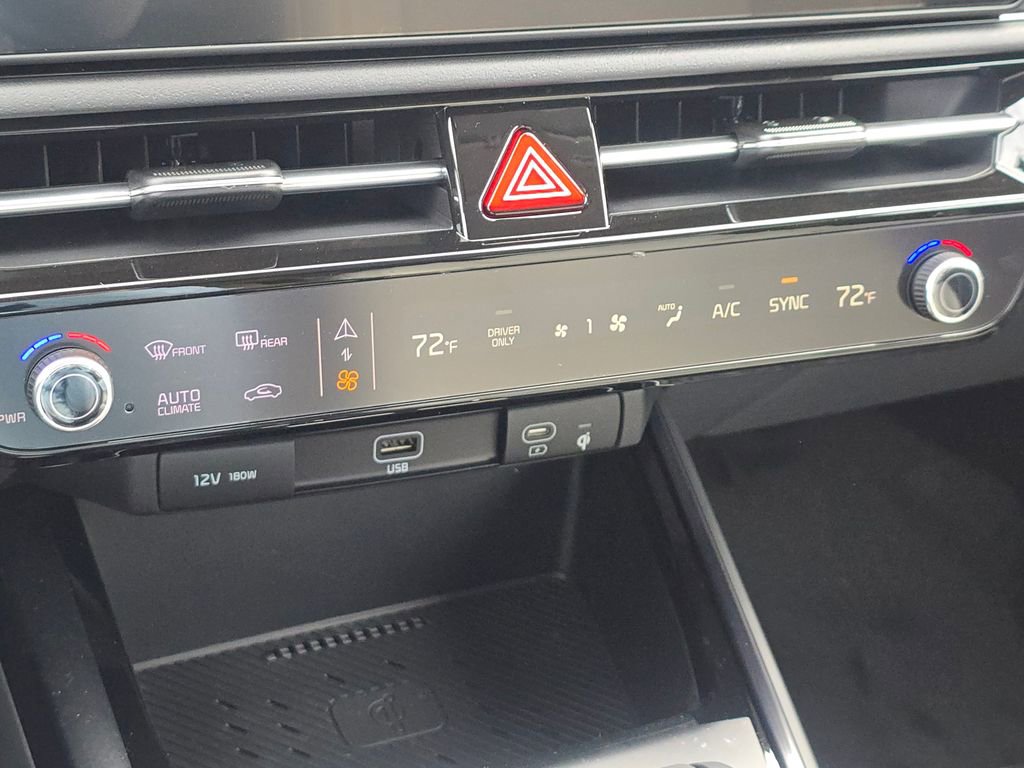 New 2025 Kia Niro EX image 28