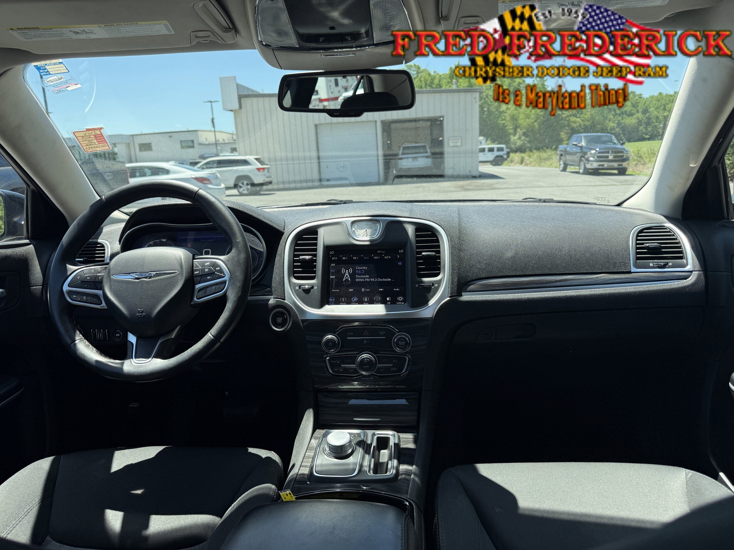 Used 2019 Chrysler 300 Touring w/ Sport Appearance Package RWD image 16