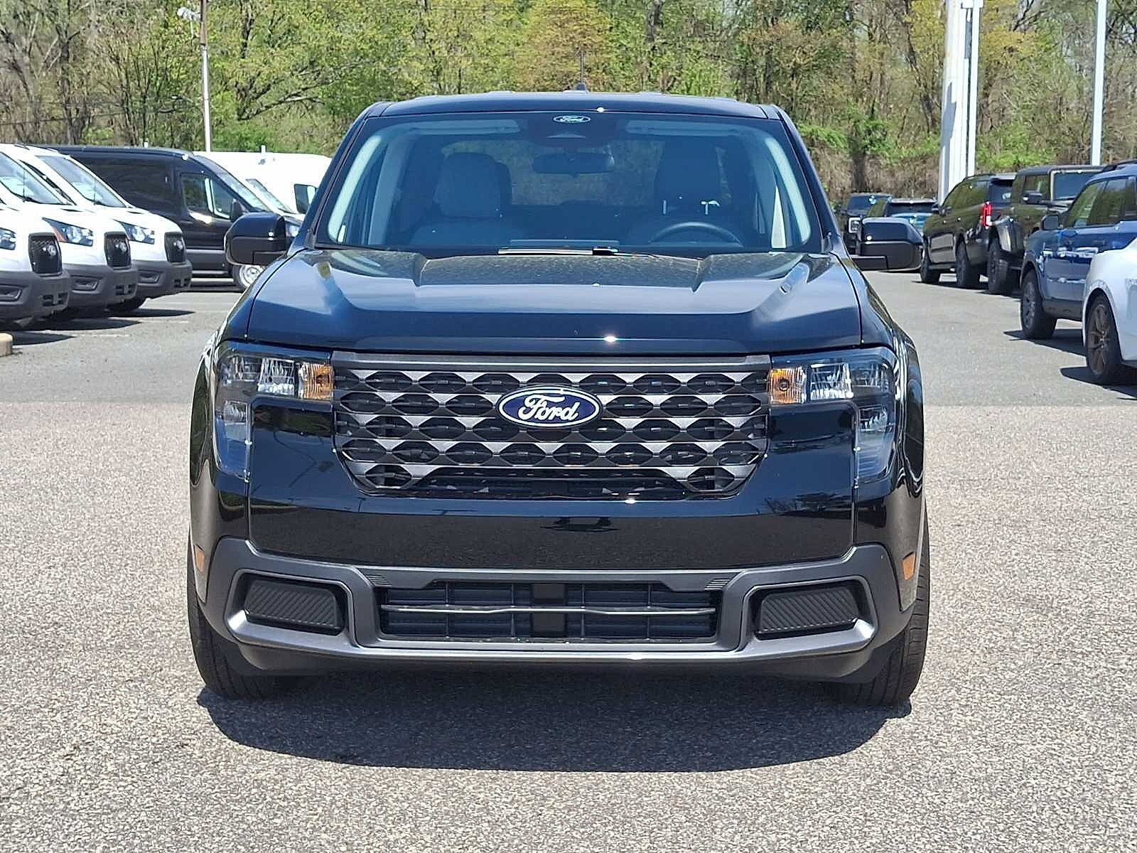 New 2026 Ford Maverick XLT w/ XLT Luxury Package AWD/4WD image 2